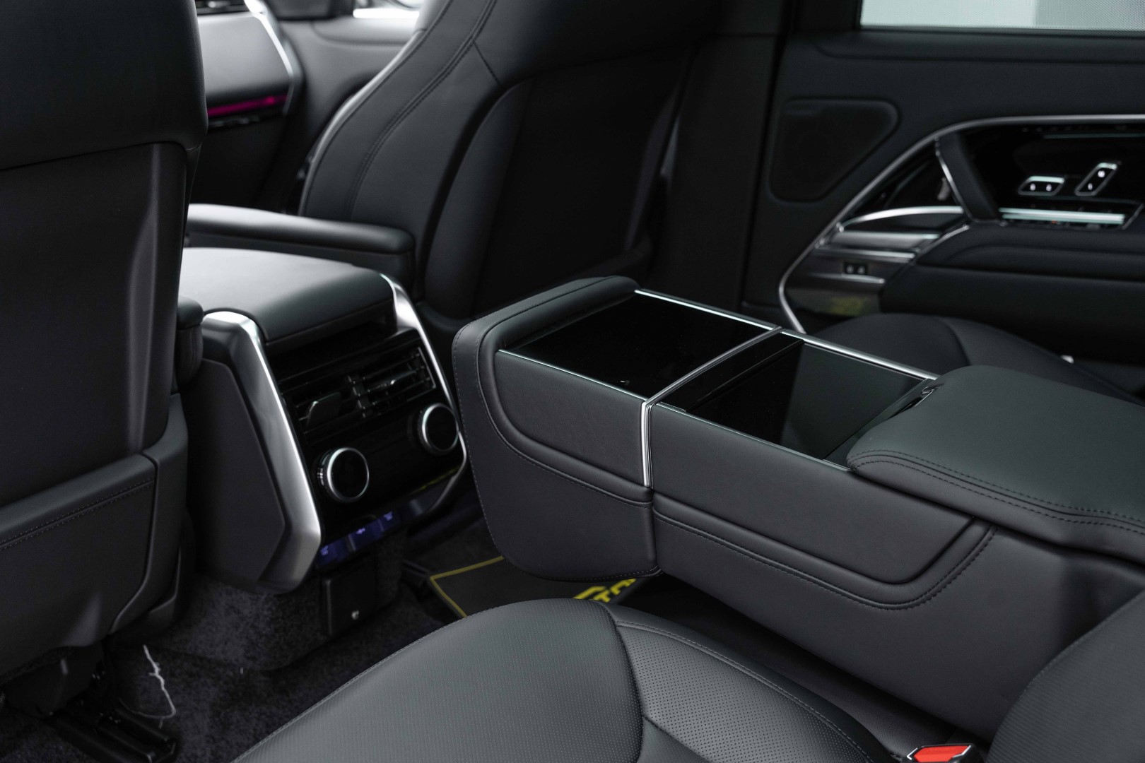 2023 RANGE ROVER VOGUE AUTOBIOGRAPHY P530 